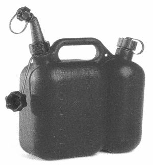 PT0901 Miscellaneous   Double Use Fuel and Oil Can 2.5 Litre and 1.5 Litre